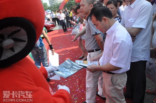 今晚石家庄开启夜经济惠民红包活动消费福利来凯发娱乐官网真人荷官游戏袭！